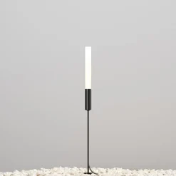 Maytoni LED-gadelampe Flare, 59 cm, jordspyd, grafit, IP65