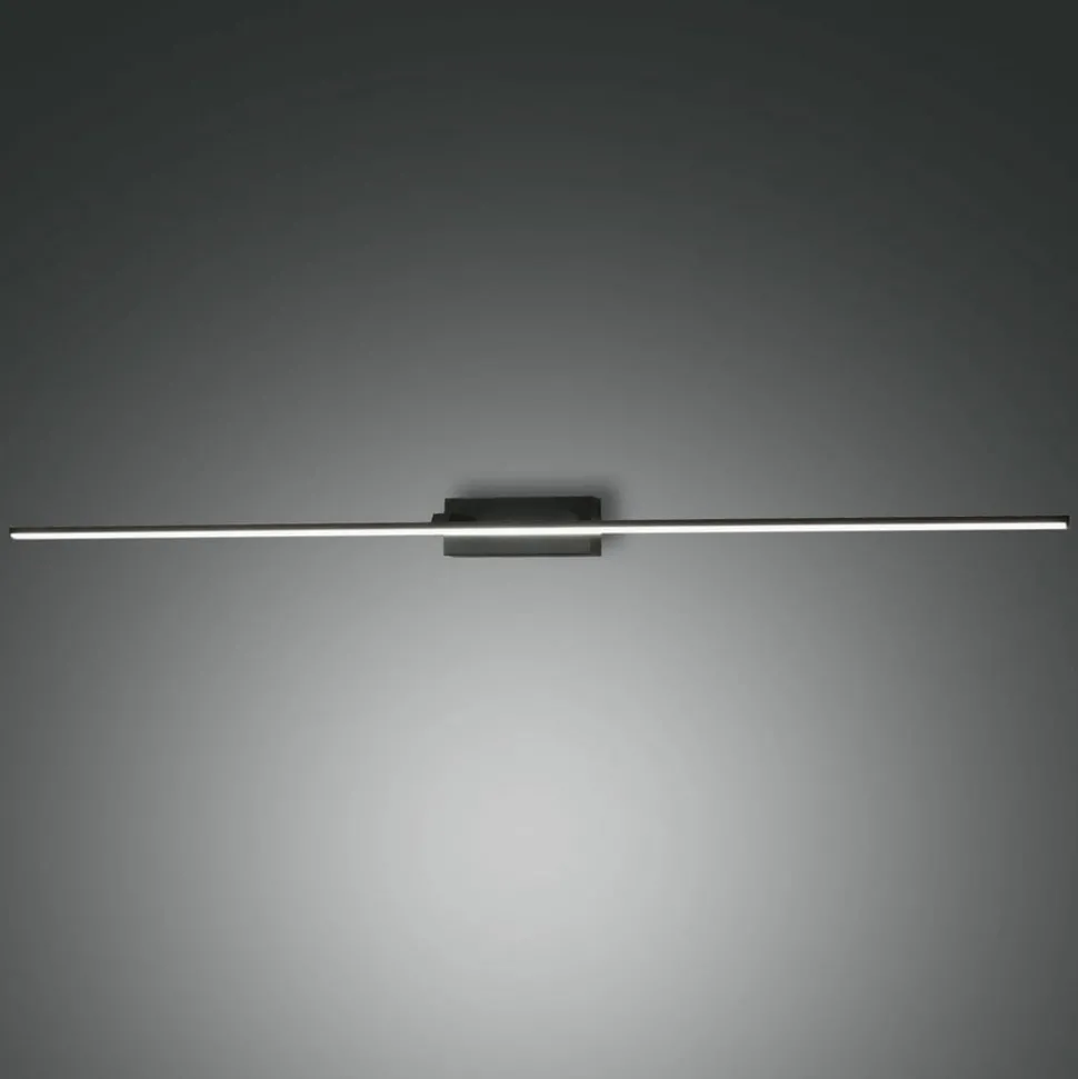 Nala LED-spejllampe, sort, bredde 110 cm, metal