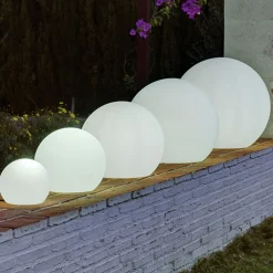 Newgarden Buly LED-solcellekugle IP65, Ø 20 cm