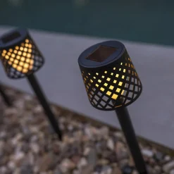 Newgarden LED-solcellelampe Gretita, sort, jordspyd, 4 stk