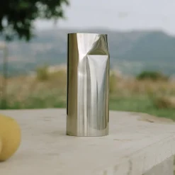 New Works Karaffel Pleat, 0,9 liter, stål, spejlet
