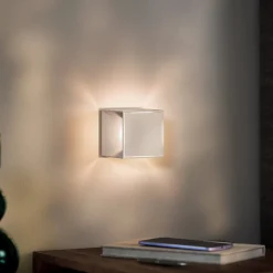 Nutalis mini LED-bordlampe, beige, IP54, dæmpbar