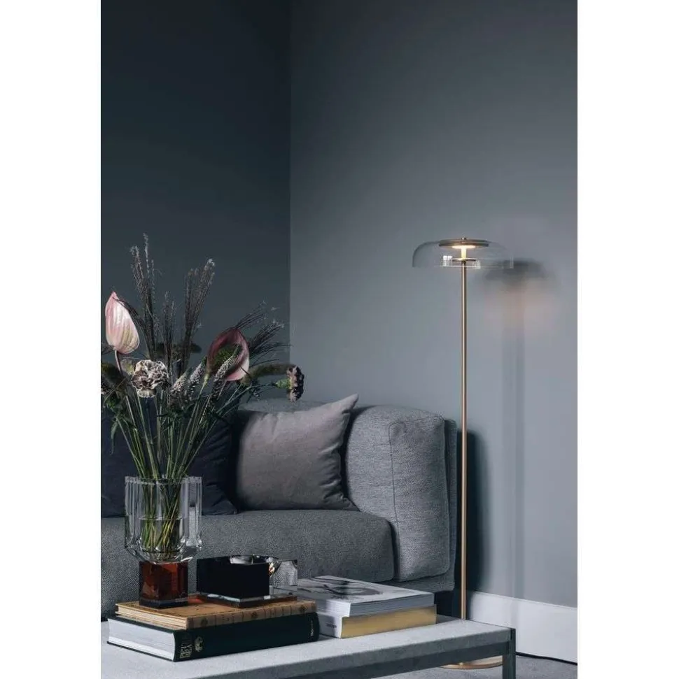 Nuura LED-gulvlampe Blossi, højde 120 cm, guldfarvet/klar