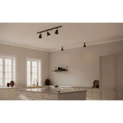 Nuura loftlampe Anoli Spot Track 3, guld/hvid, 3 lyskilder