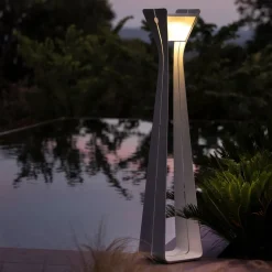 Osmoz LED-solcellelampe af aluminium, 175 cm, hvid