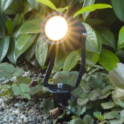 Pasas LED-spot med jordspyd, drejelig