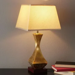Påfaldende bordlampe Deco med forgyldt fod