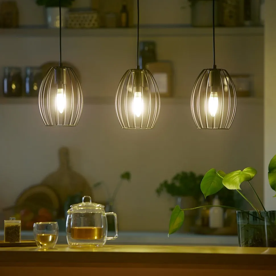 Philips LED-kertepære E14 2,3W 485lm klar 3.000K