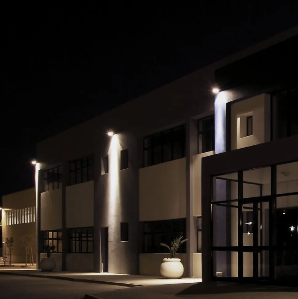 Philips ProjectLine udendørs spotlampe Sensor 3000K 20W