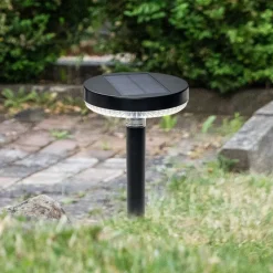 Prios Glenios LED-solcellelampe med jordspyd