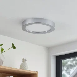 Prios LED-loftlampe Edwina, sølv, 25 cm, CCT, IP44