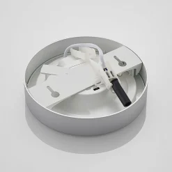 Prios LED-loftlampe Edwina, sølv, 18 cm, CCT, IP44