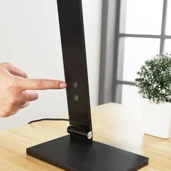 Salome - dæmpbar LED skrivebordlampe, sort