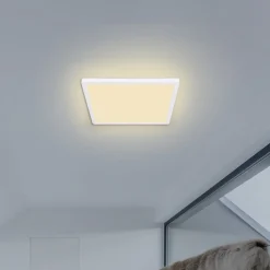 Sapana LED-loftlampe, kantet, kan dæmpes, hvid