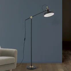Schiller gulvlampe, sort, metal, 153 cm, justerbar