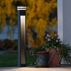 Smal LED vejlampe Massa
