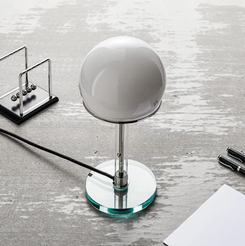 TECNOLUMEN Wagenfeld WG24 bordlampe med glasfod