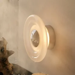 Tom Dixon LED-væglampe Press Sphere Mini, frostet Ø 22 cm