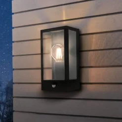 Udendørs væglampe Alamonte med sensor, sort
