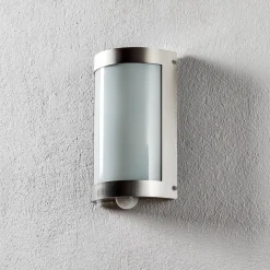 Udendørs væglampe Marco3 i stål med sensor