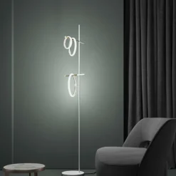 Ulaop LED-gulvlampe, tre ringe, hvid