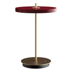 UMAGE LED-batteridrevet bordlampe Asteria Move rubinrød/messing 31 cm