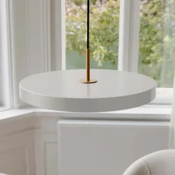 UMAGE LED-hængelampe Asteria Medium perlemor/messing Ø 43 cm