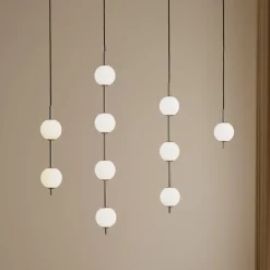 UMAGE LED-hængelampe Audrey, stålfarvet, 3 lyskilder, Ø 12 cm