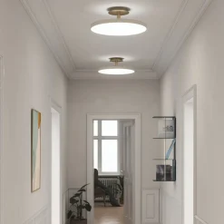 UMAGE LED-loftlampe Asteria UP PLUS, perlehvid, Ø 31 cm CCT