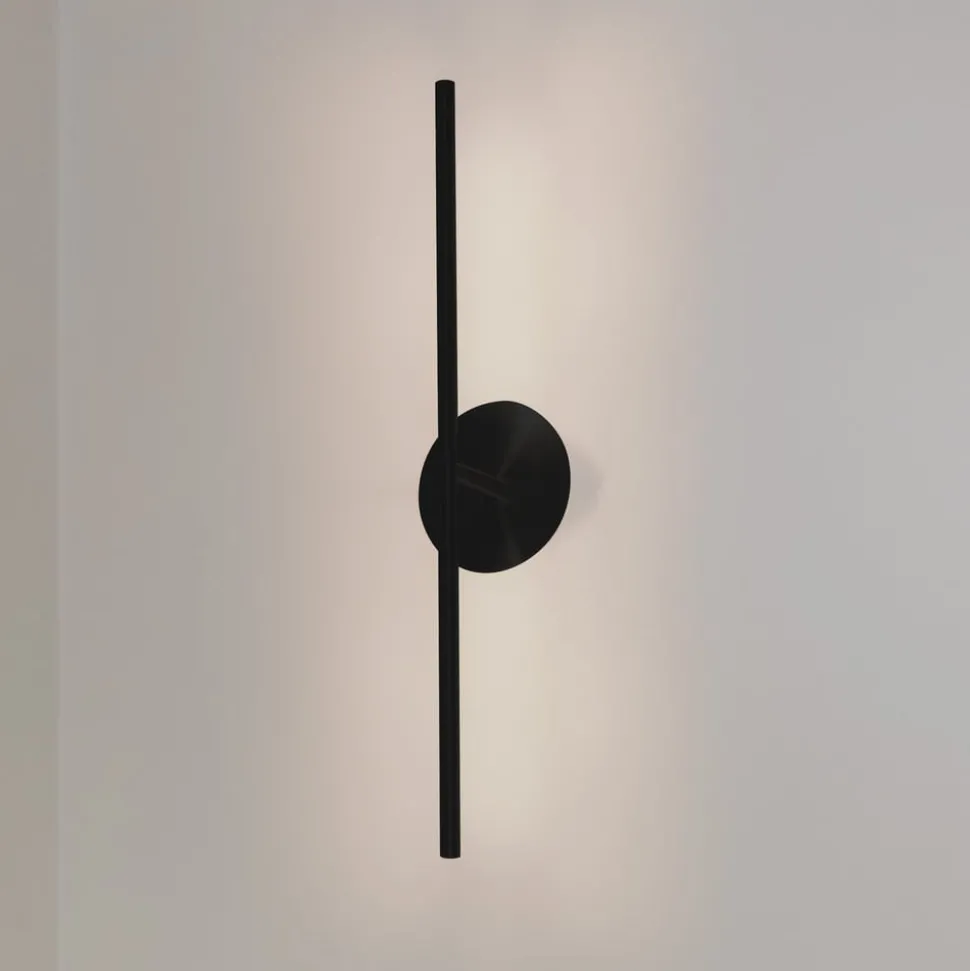 UMAGE LED-væglampe Omni, sort, længde 74 cm