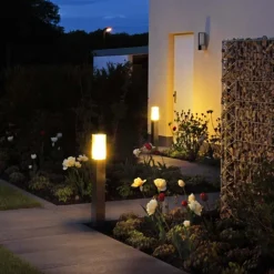 Vejlampe i stål Tunuk