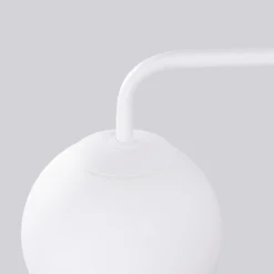 Væglampe Astral, hvid, udspring 22 cm, stål/glas