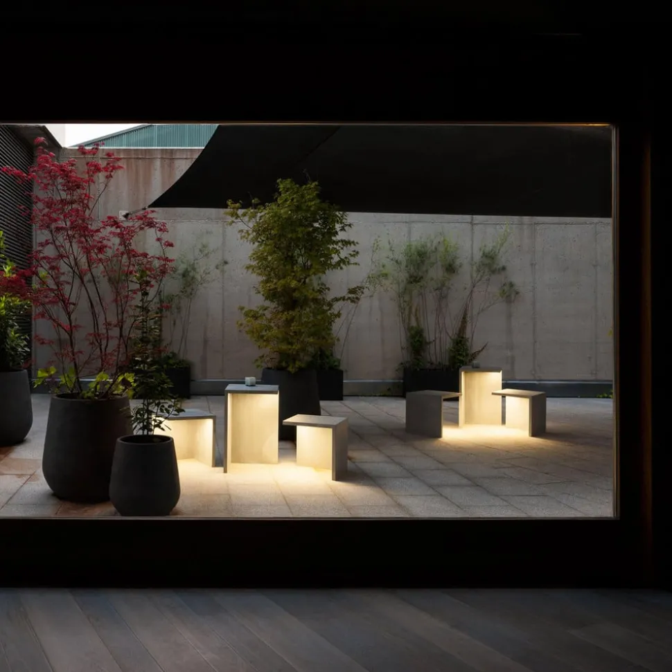 Vibia Empty 4130 udendørslampe, beton, 70 cm