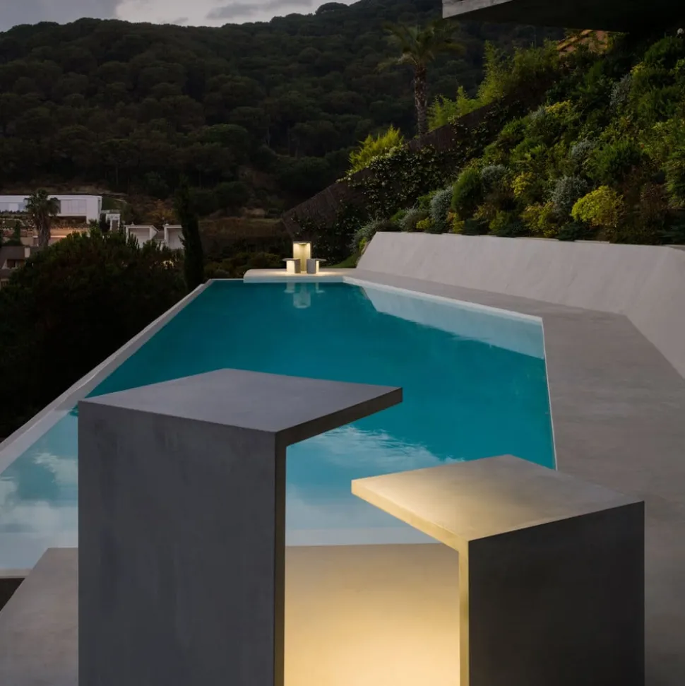 Vibia Empty 4130 udendørslampe, beton, 70 cm