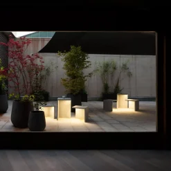 Vibia Empty 4136 udendørslampe i beton, 55 cm