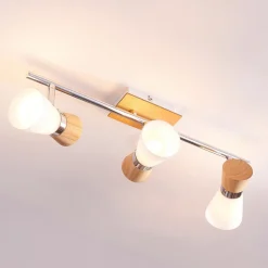 Vivica - loftslampe med 3 lys og træelementer