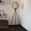 Waverton gulvlampe, sort/hvid, højde 143 cm, stål/stof