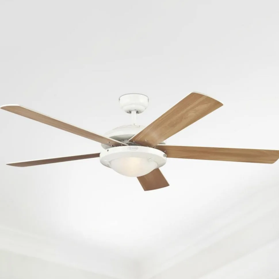 Westinghouse Comet 2 ventilator med lys
