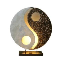 Ying Yang bordlampe fremstillet af naturmaterialer, 30 cm