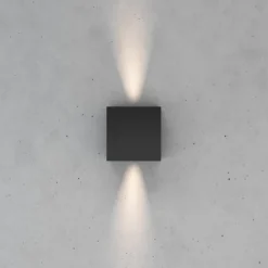Zuza 2 væglampe, sort, metal, fire vinger, 10 cm, G9